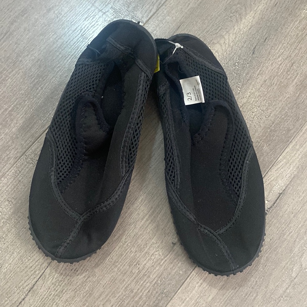Brand New Kids Water Shoes